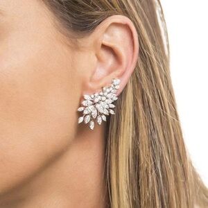 Elegant Pavé Zirconia Flower Earrings - White K Plated Luxury Wedding Jewelry 💎
